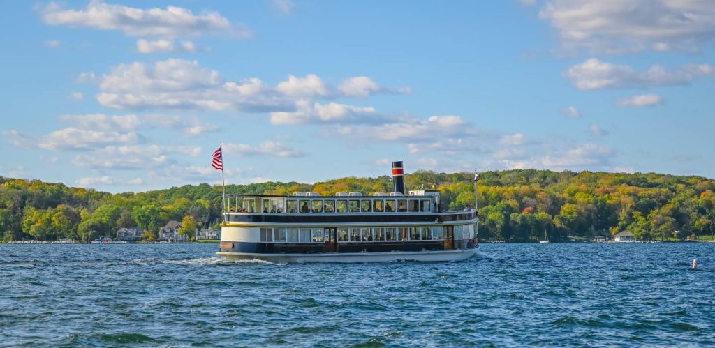 Lake Geneva Boat Cruise